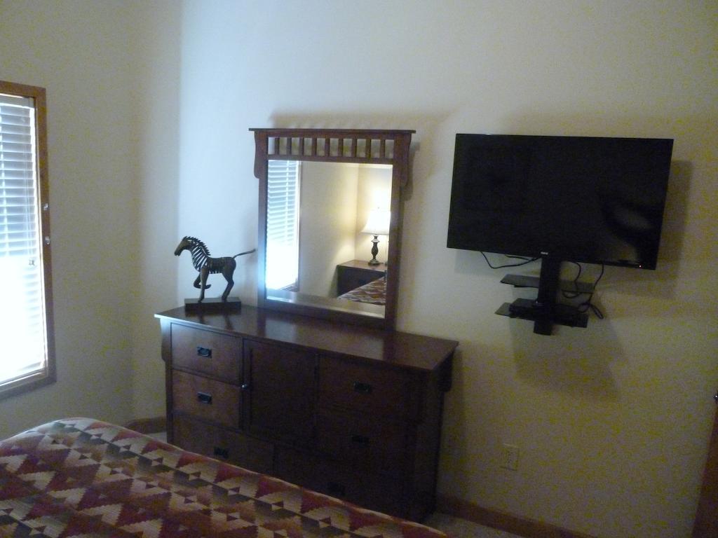 Ruidoso River Resort Condos Room photo